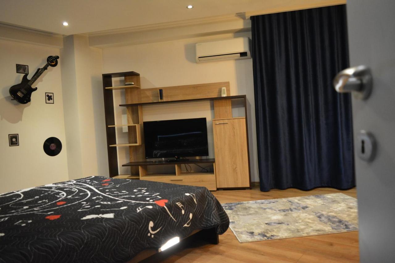 M@D Music Apartment Τιμισοάρα Εξωτερικό φωτογραφία
