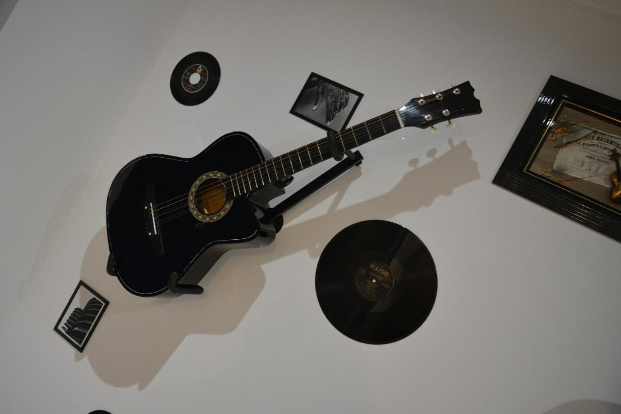 M@D Music Apartment Τιμισοάρα Εξωτερικό φωτογραφία